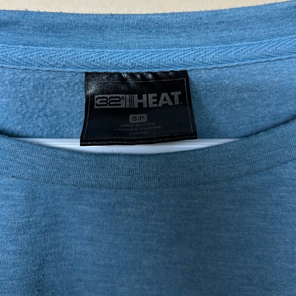 2/$20❤️- SWEATER | Women’s 32 Degrees sweater size small - Picture 2 of 3